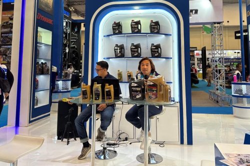 Oli Mesin Kini Dituntut Lebih Irit dan Ramah Lingkungan