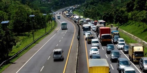 Antisipasi Macet Nataru, Korlantas Polri Gelar Operasi Lilin 2025