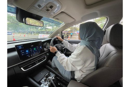 Estimasi Biaya Mudik Pakai BYD M6 Rute Jakarta-Semarang