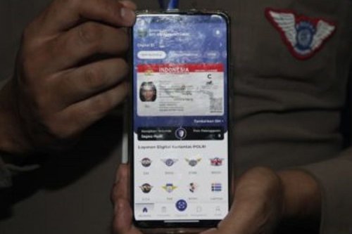 Apakah SIM Digital Bisa Menggantikan SIM Fisik? Ini Penjelasannya