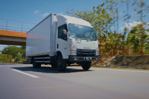 Isuzu Siap Dukung Logistik Nataru 2025/2026