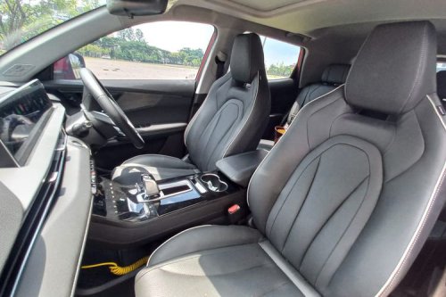 Interior Chery Tiggo Cross CSH: Mewah, Modern, dan Sarat Teknologi