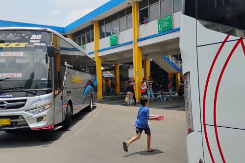 Bus Mudik Wajib Laik Jalan, Aksesori Tidak Standar Jadi Sorotan