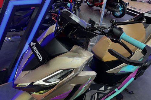 Honda, Modifikasi Honda Vario 125 Street Cyber Street: Futuristik dan Agresif
