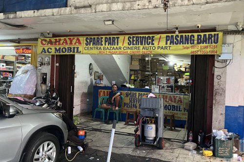 Mengapa Mobil Baru Perlu Bongkar Dasbor untuk Servis AC?
