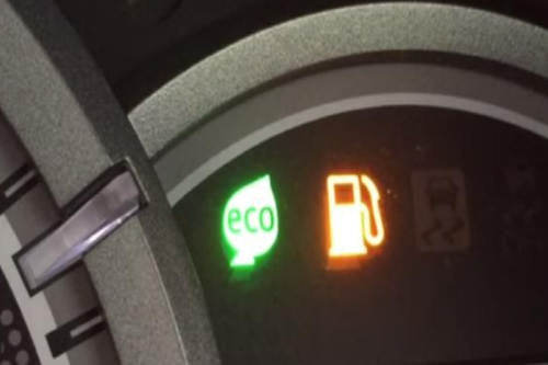 Ini Kebiasaan Pengemudi yang Bikin Mobil Boros BBM