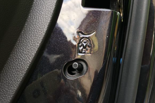 Jangan Salah Paham, Ini Bedanya Child Lock dan Central Lock