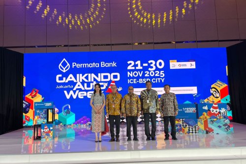 Pameran GJAW 2025 Resmi Dibuka, Veloz Hybrid Jadi Sorotan