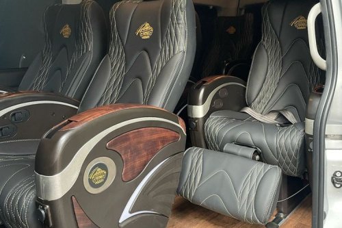 Jakarta–Bandung Pakai Transportasi Umum, Bisa Naik Travel Premium