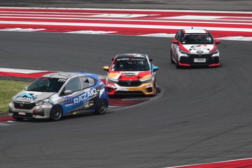 Tim Balap Ini Tampil Dominan di Ajang Ketahanan Mandalika