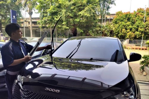 Sering Diabaikan, Ini Pentingnya Wiper dan Washer Mobil
