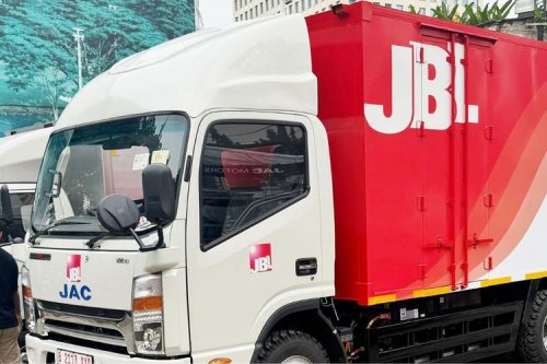 Dukung Kendaraan Listrik, Aptrindo Minta Insentif untuk Armada Truk