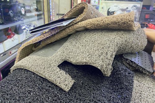 Benarkah Karpet Mie di Mobil Susah Dibersihkan? Ini Kata Ahlinya