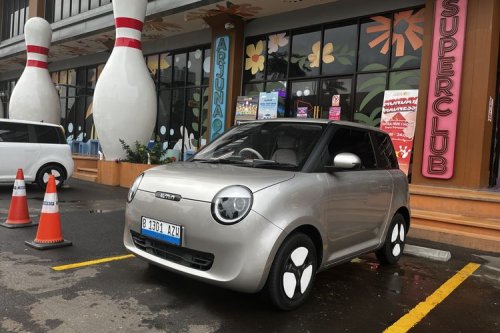 Mobil Listrik VinFast, MINI, VinFast, VinFast VF3, Duel Mobil Listrik Mini, Changan Lumin dan VinFast VF3