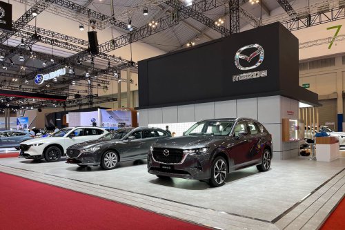 Penjualan Mobil Melemah, Mazda Revisi Target Tahun Ini