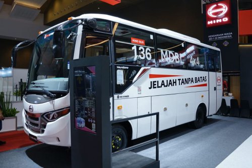 Hino Bus 136 MDBL 4x4: Harga Sasis Mulai Rp 625 Juta