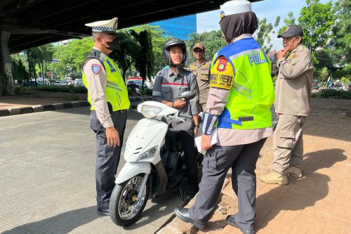 H+5 Operasi Zebra 2025, Korlantas Catat Lebih dari 300.000 Pelanggaran