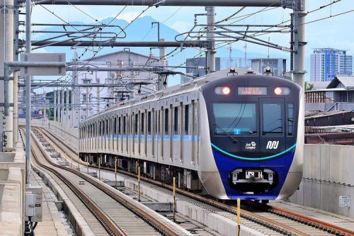 Berlaku Hanya Hari Ini, Naik Kendaraan Umum di Jakarta Cuma Rp 1