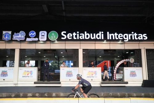 Transjakarta Kini Buka Peluang Bagi Swasta untuk Penamaan Halte