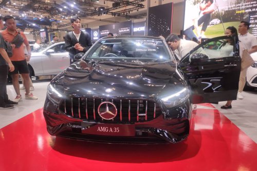 GIIAS 2025: Diskon Mobil Mewah Hingga Ratusan Juta