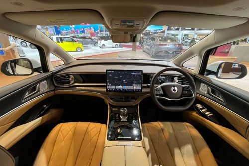 Review Denza D9 dari Kacamata Pengguna: Banyak Fitur tapi Ada Minusnya
