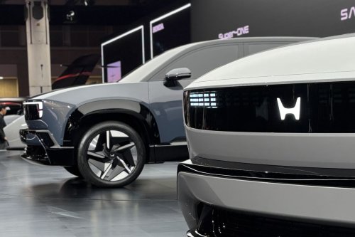 Honda, Bos Honda Spill Strategi Menghadapi Dominasi Produsen EV Tiongkok