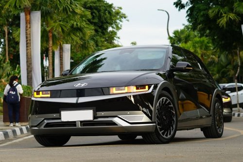 Mengapa Pasar Mobil Listrik Bekas Lesu di Indonesia?