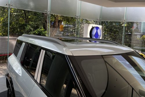 Review Desain Denza B8: Perpaduan Petualangan, Premium & Elektrifikasi