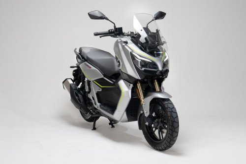 Tambah Varian, Ini Bedannya QJMotor Fort 250 Adventure CBS dan ABS