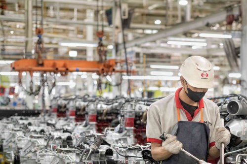 Eksistensi 4 Dekade Hino dari Hulu ke Hilir di Indonesia