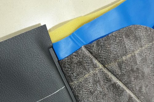 Pentingnya Door Trim Presisi dalam Restorasi Interior Mobil