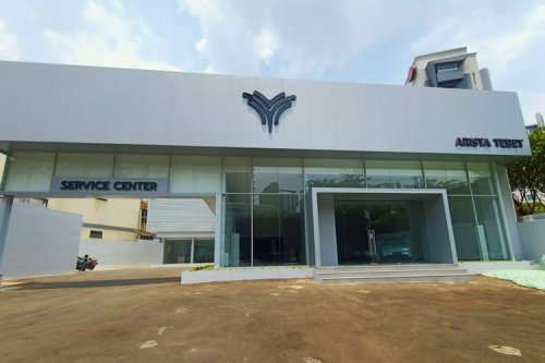 Penipuan Mobil Bekas, Cicilan  Polytron Fox 200