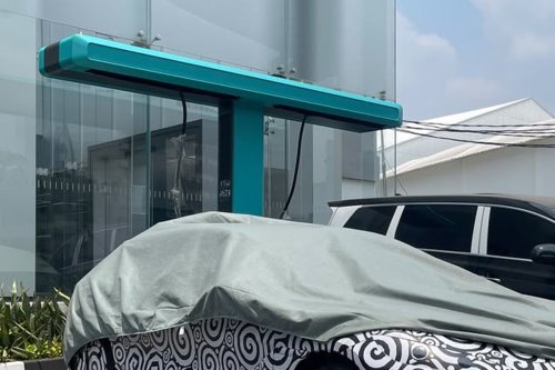 BYD Mulai Bangun Flash Charging di Jaringan Diler Denza