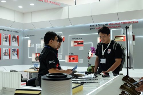 Toyota Pamerkan Ekspansi Suku Cadang T-OPT di INAPA 2026