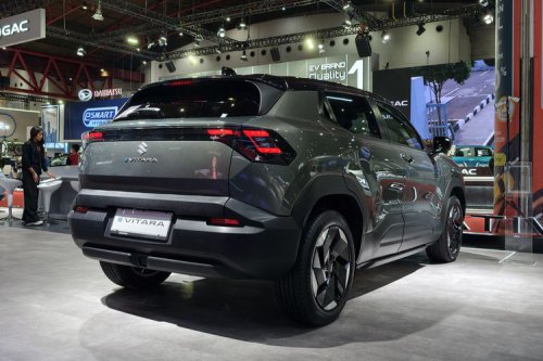 Adu Ilmu SUV Ringkas Listrik: Suzuki eVitara Vs Jaecoo J5 EV