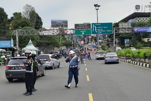 Hari Ini Jalur Puncak Berlaku Ganjil Genap dan Oneway