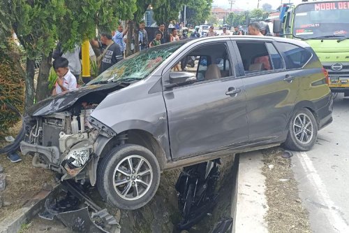 Jangan Panik, Ini Teknik Kendalikan Mobil Saat Rem Blong