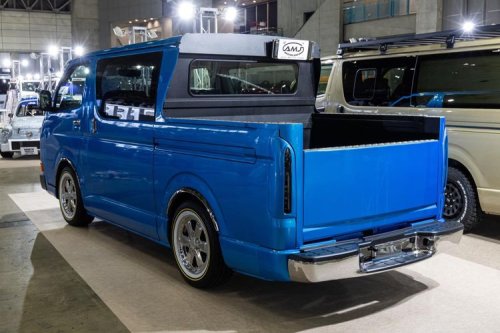 Toyota, Toyota Hiace, Modifikasi Toyota HiAce Diubah Jadi Pikap Double Cabin