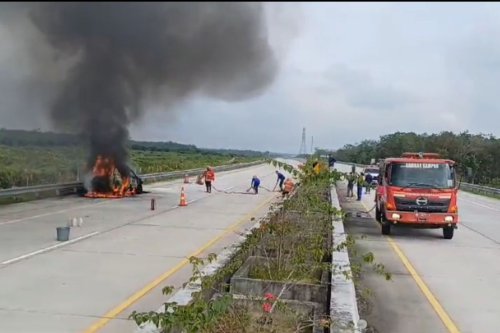 Waspada Kabel Korslet, Biang Kerok Mobil Terbakar