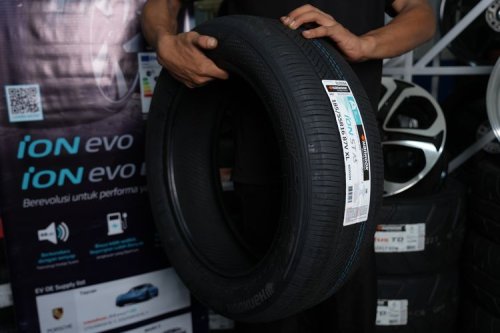 Mengapa Ban Mobil Listrik Lebih Cepat Aus?