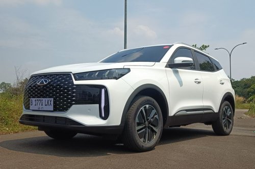 Adu Harga Mobil Hybrid Rp 300 Jutaan, Mana yang Paling Menggoda?