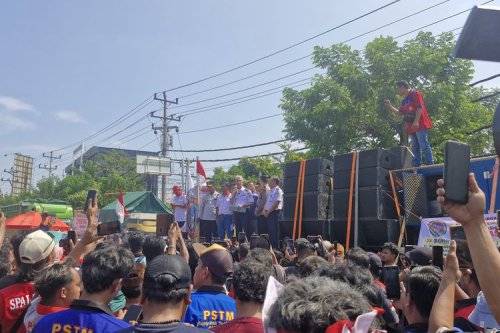 Selain Tolak Penertiban ODOL, Sopir Truk Juga Tuntut SIM Berlaku Seumur Hidup