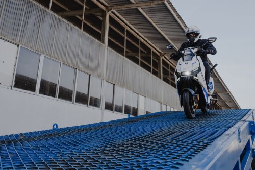 Ofero Stareer 5 Lit Meluncur, Jarak Tempuh 130 Km