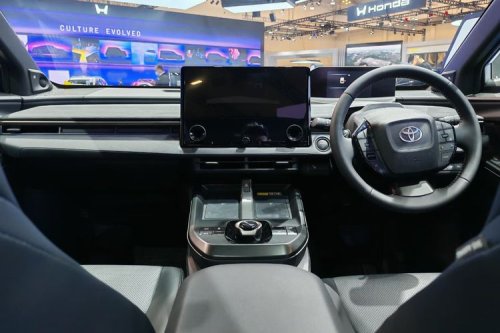 Toyota, Toyota bZ4X, Touring, Spesifikasi dan Harga Toyota bZ4X Touring: SUV Listrik Wagon