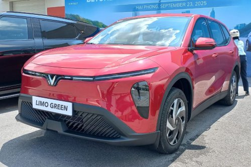 VinFast Targetkan Pasar Mobil 7 Penumpang di Indonesia