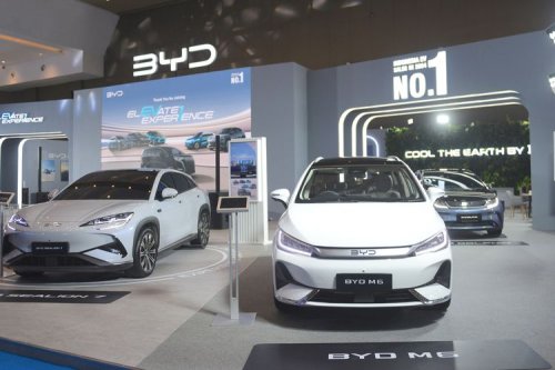 BYD, Toyota, BYD Bidik Geser Toyota Jadi Raja Otomotif Dunia dalam 5 Tahun