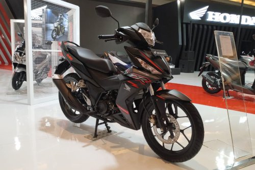 Cek Harga Motor Bebek Oktober 2025, Honda Revo Fit mulai Rp 17 Jutaan