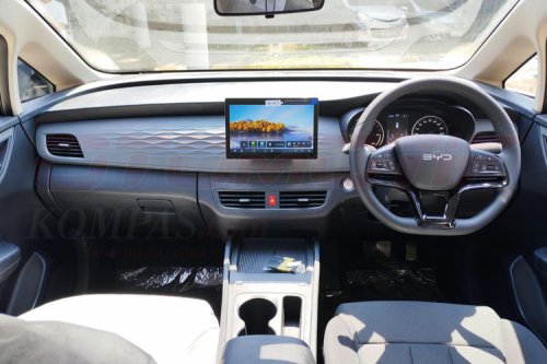 BYD M6 DM Classic: Intip Varian Keluarga PHEV Termurah BYD