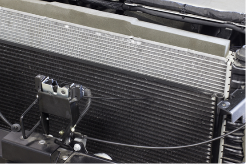 Kenapa Evaporator dan Kondensor Mobil Modern Lebih Sulit Diservis?