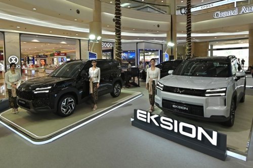 Selisih Harga Jauh, Apa Bedanya Wuling Eksion Tipe CE dan EX?